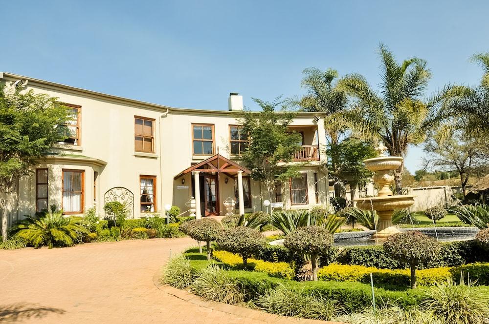 Hole in One Boutique Hotel & Conference Centre