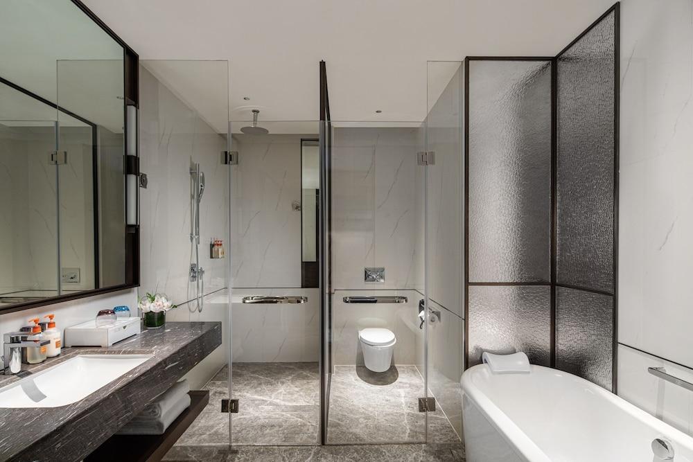 Crowne Plaza Shanghai Hongqiao