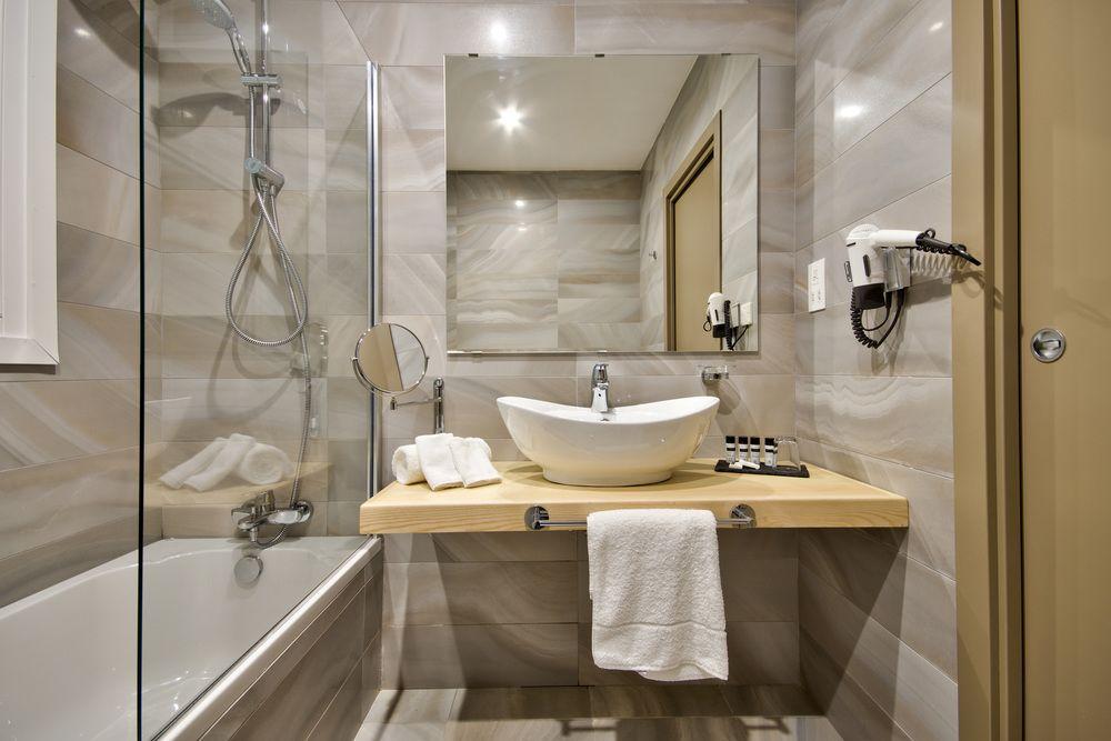 The British Suites