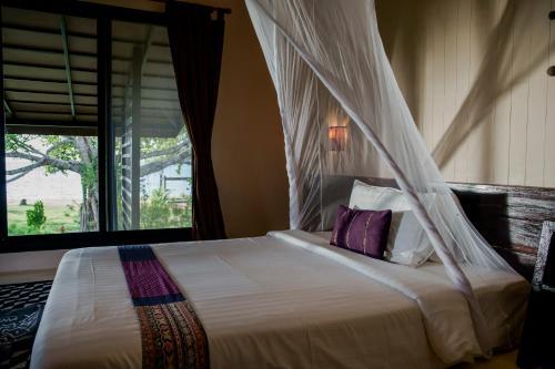 Seavana Beach Resort