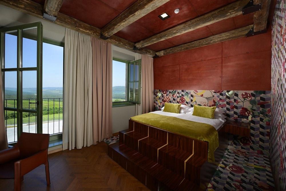 Wine & Heritage Hotel Roxanich