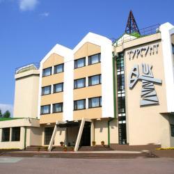 Cronwell Inn Tursunt Hotel