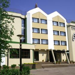 Cronwell Inn Tursunt Hotel
