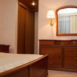 Cronwell Inn Tursunt Hotel