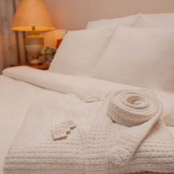 Cronwell Inn Tursunt Hotel