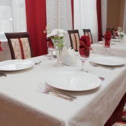 Cronwell Inn Tursunt Hotel