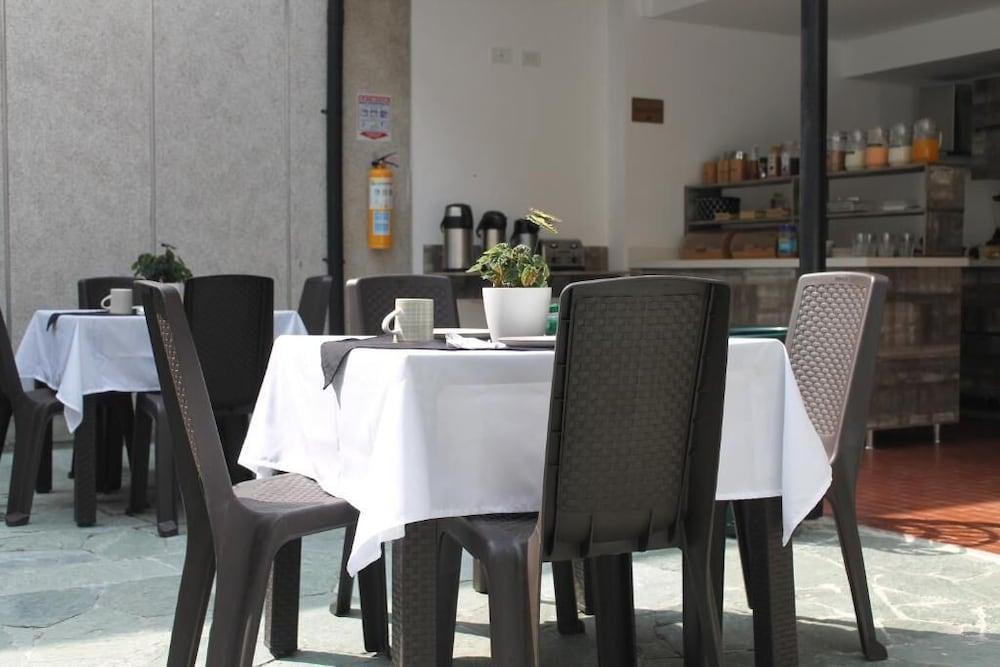 Hotel Pomarosa