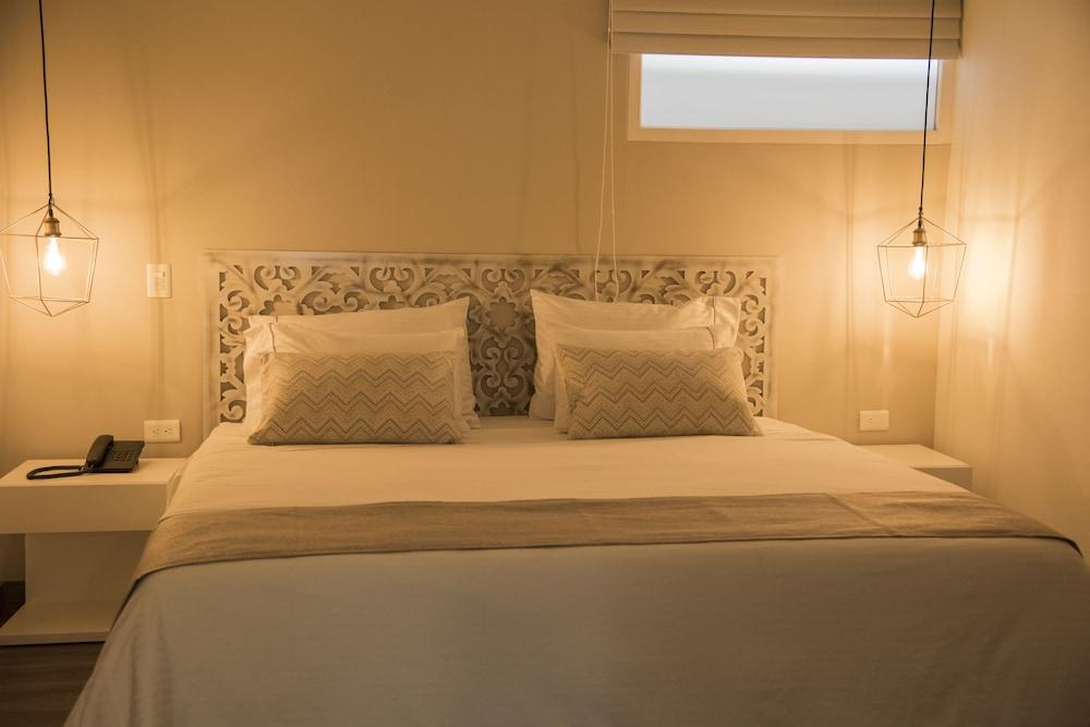Vibes Hotel Boutique