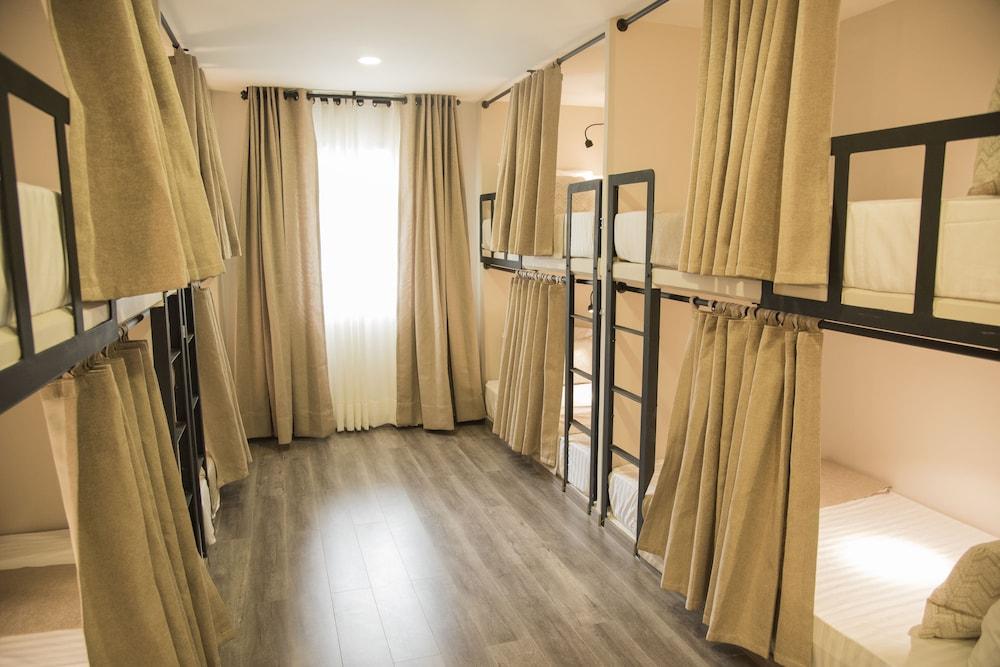 Vibes Hotel Boutique