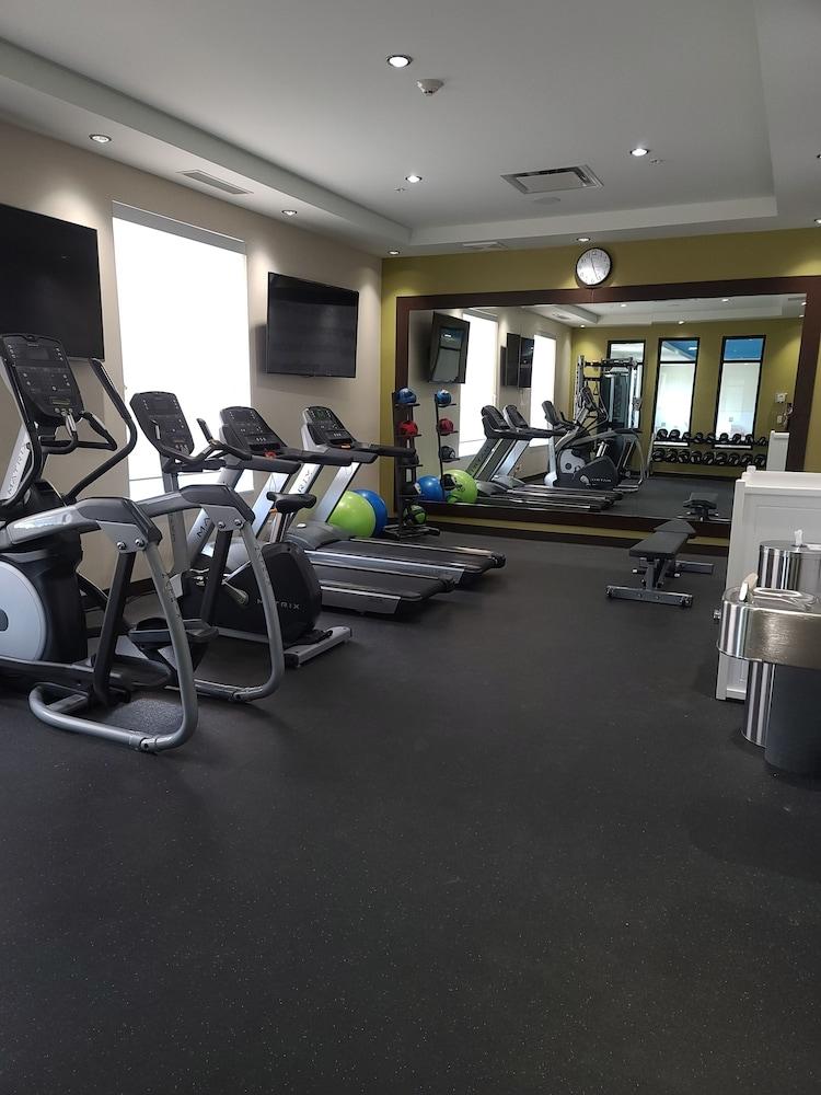 Best Western Plus Hinton Inn & Suites
