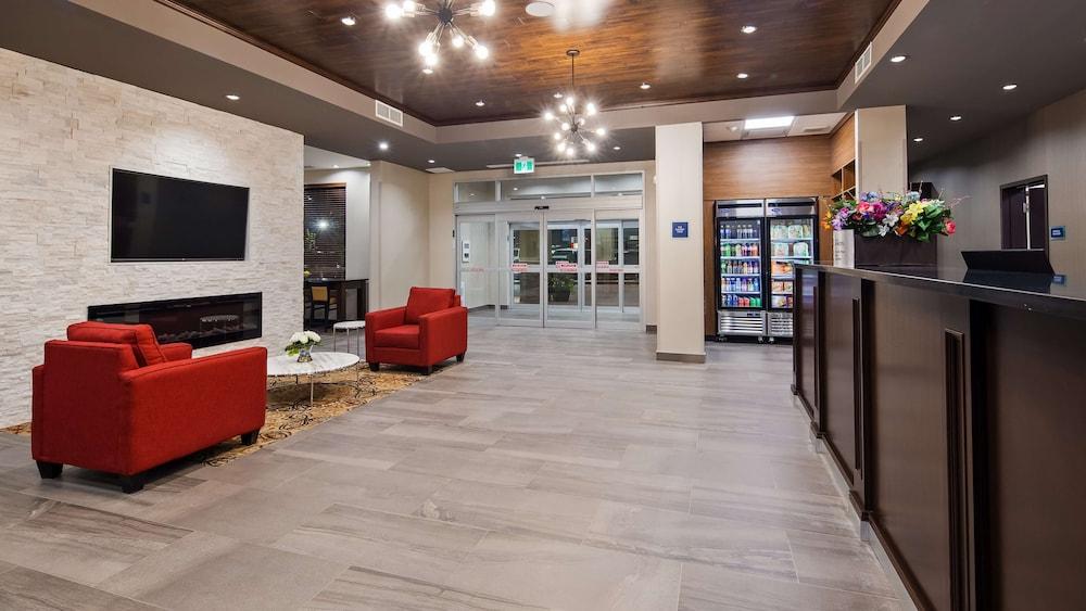 Best Western Plus Hinton Inn & Suites