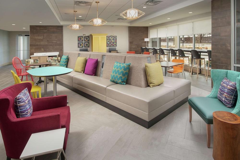 Home2 Suites by Hilton-Edison, NJ