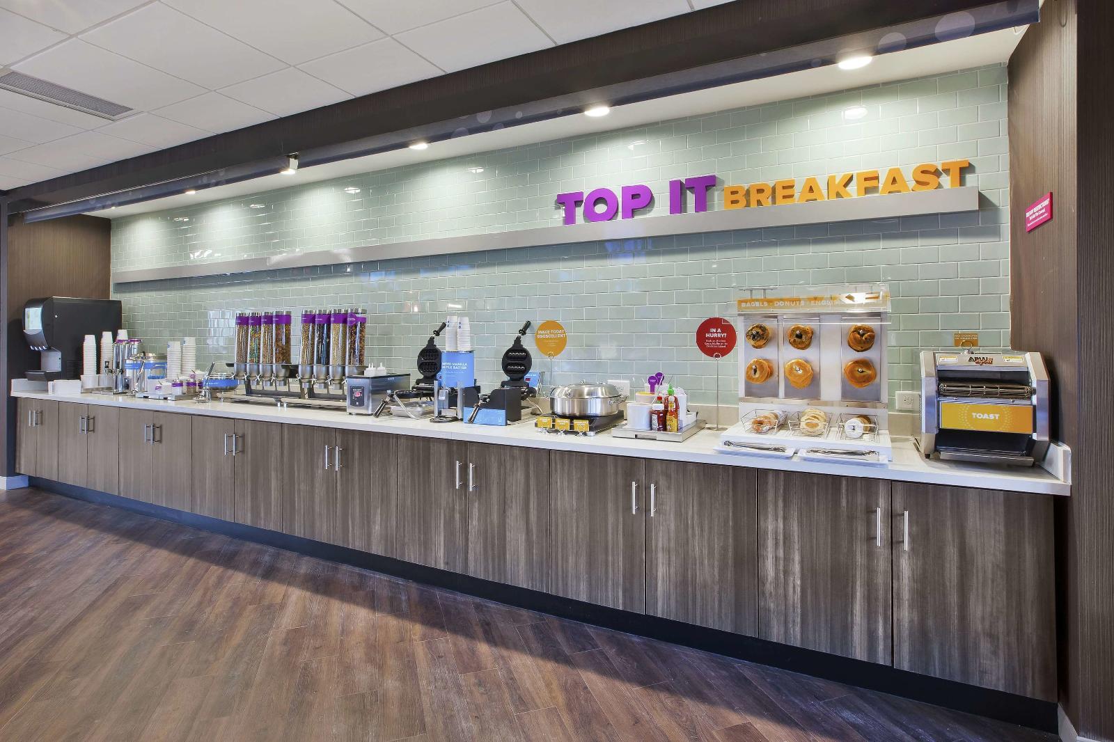 Tru by Hilton Jackson, MI