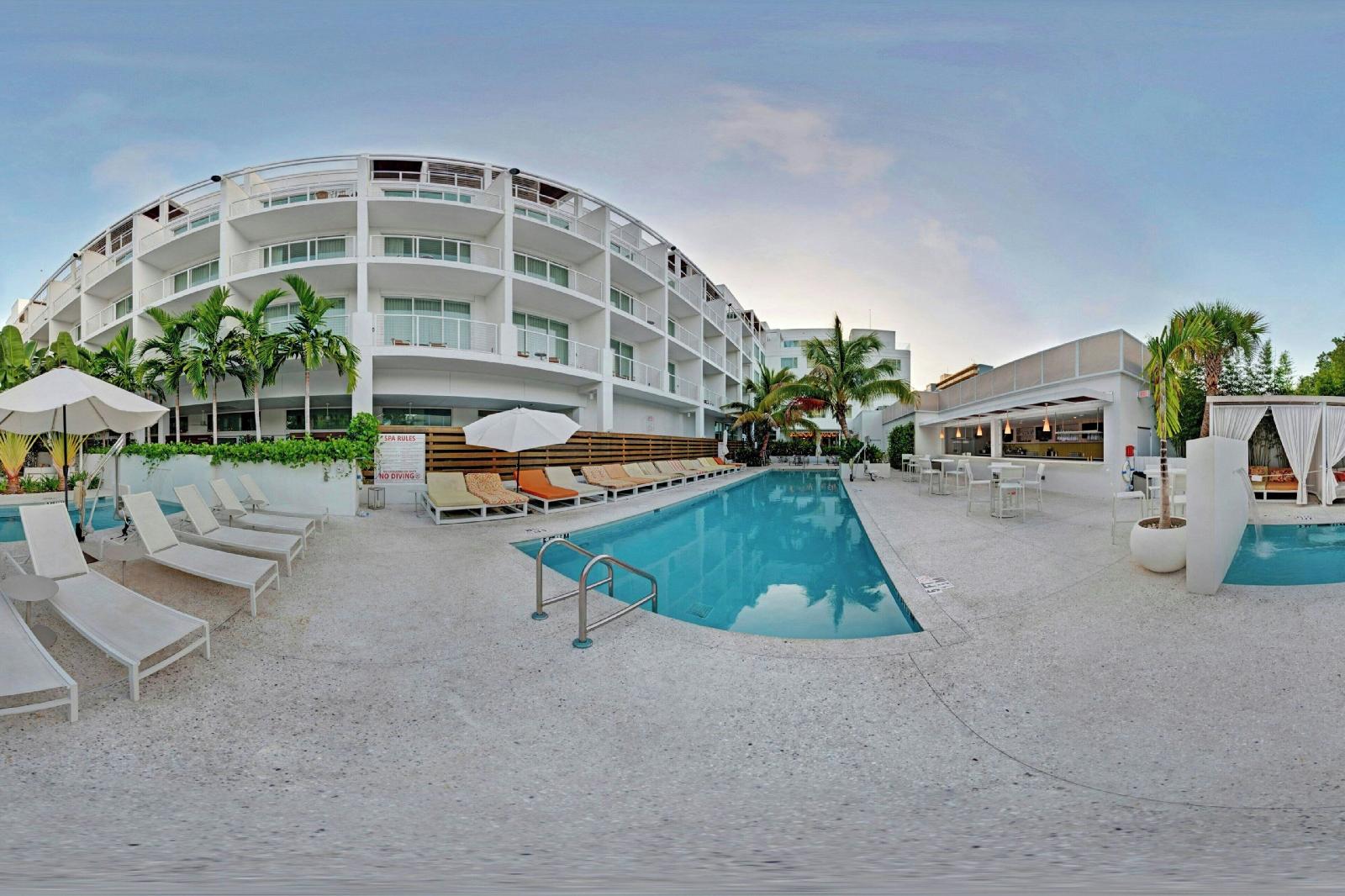 The Sarasota Modern A Tribute Portfolio Hotel