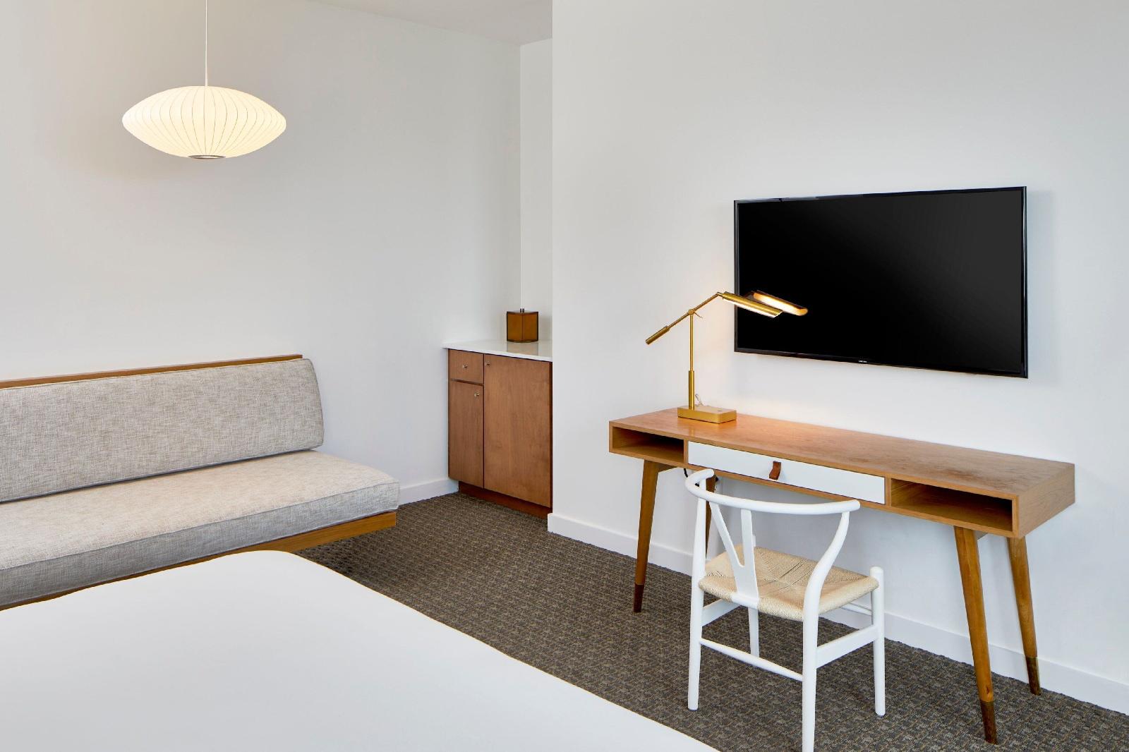 The Sarasota Modern A Tribute Portfolio Hotel