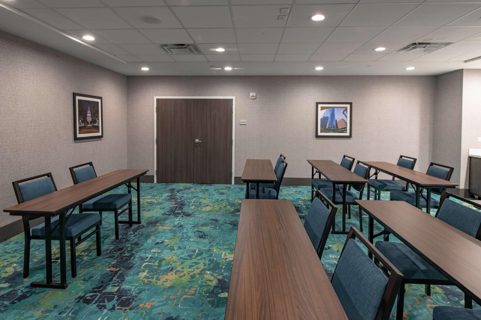 Hampton Inn & Suites Dallas/Plano Central