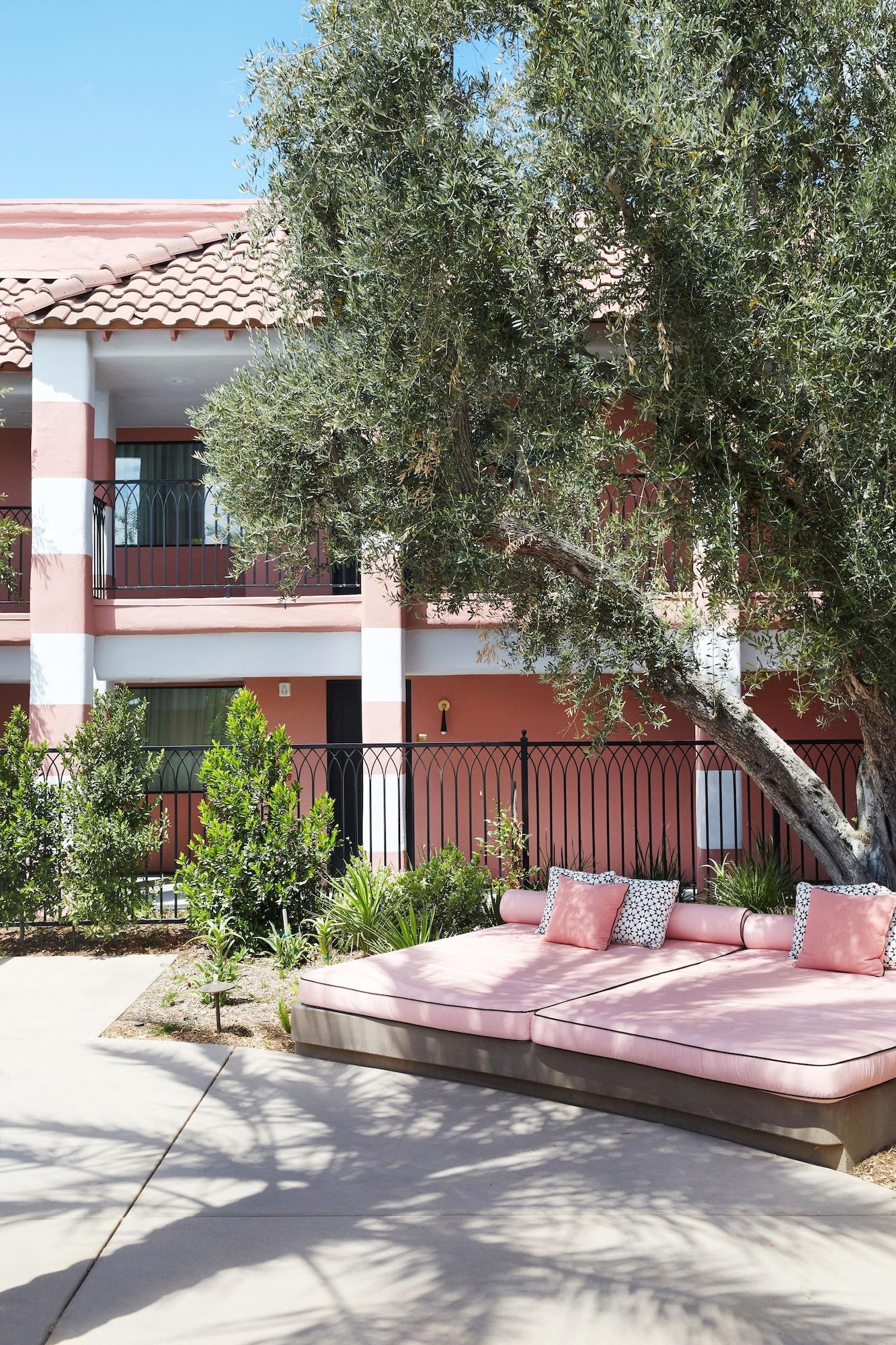 Sands Hotel & Spa