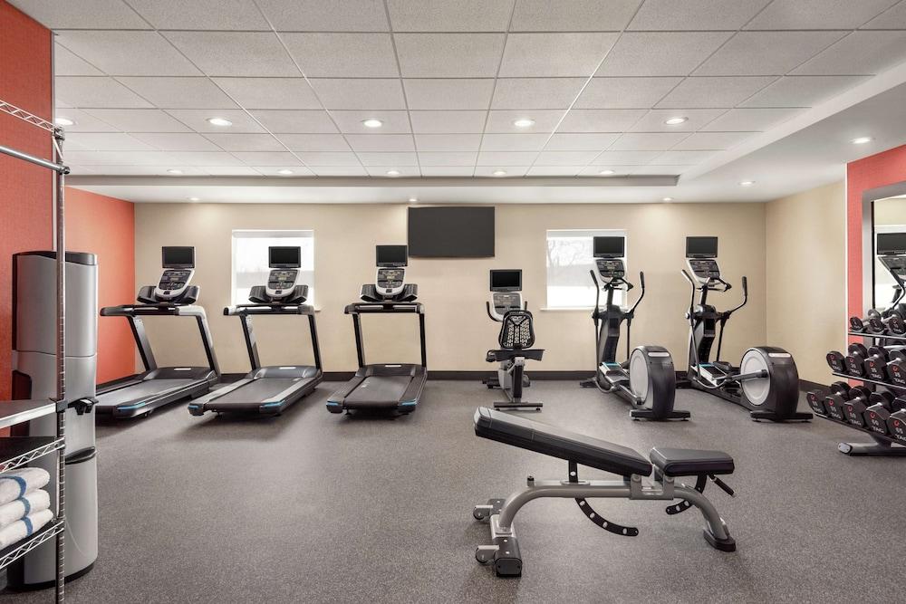 Home2 Suites By Hilton Woodbridge Potomac Mills