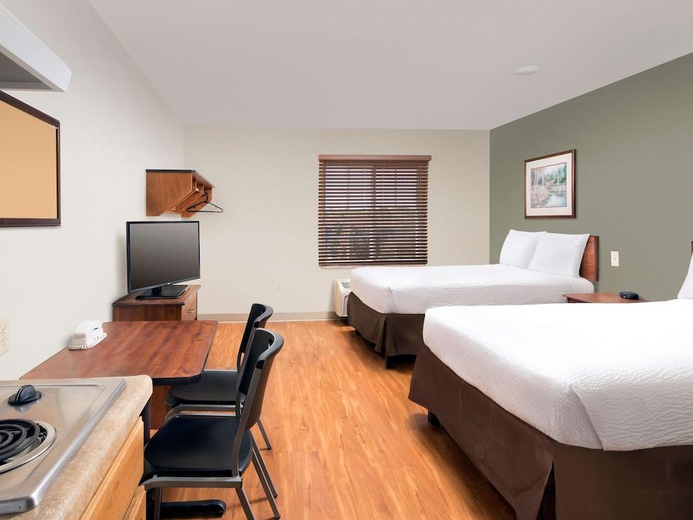 WoodSpring Suites Fort Lauderdale