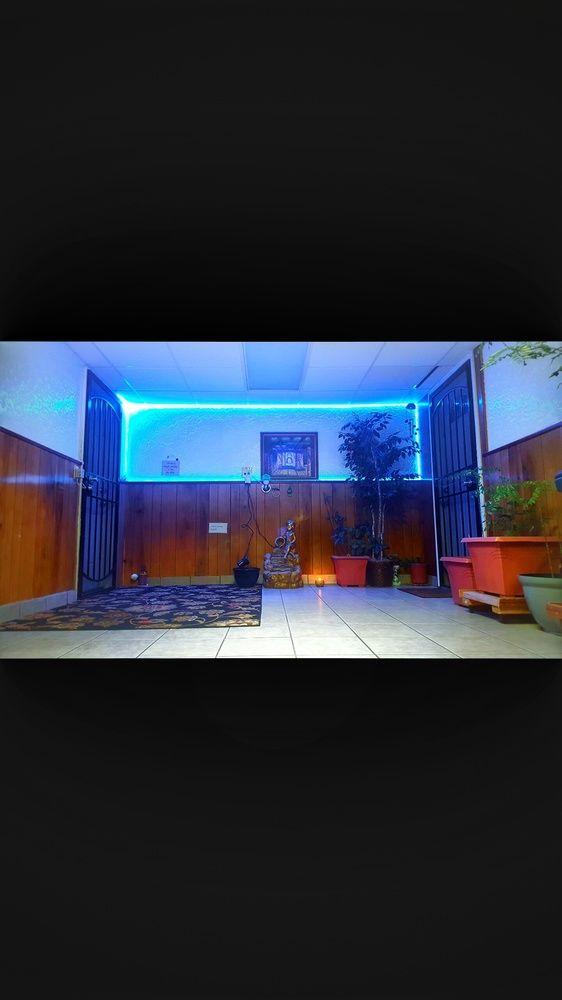 Budget Inn