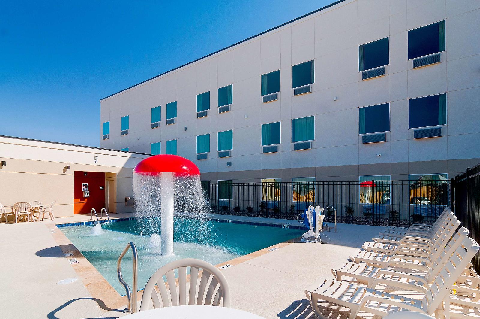 Motel 6 Midland