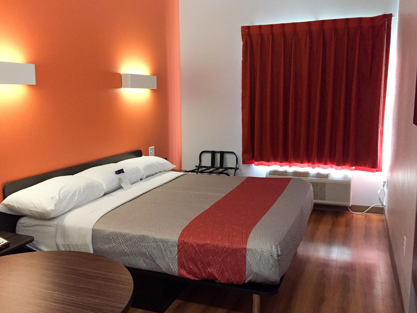 Motel 6 Midland