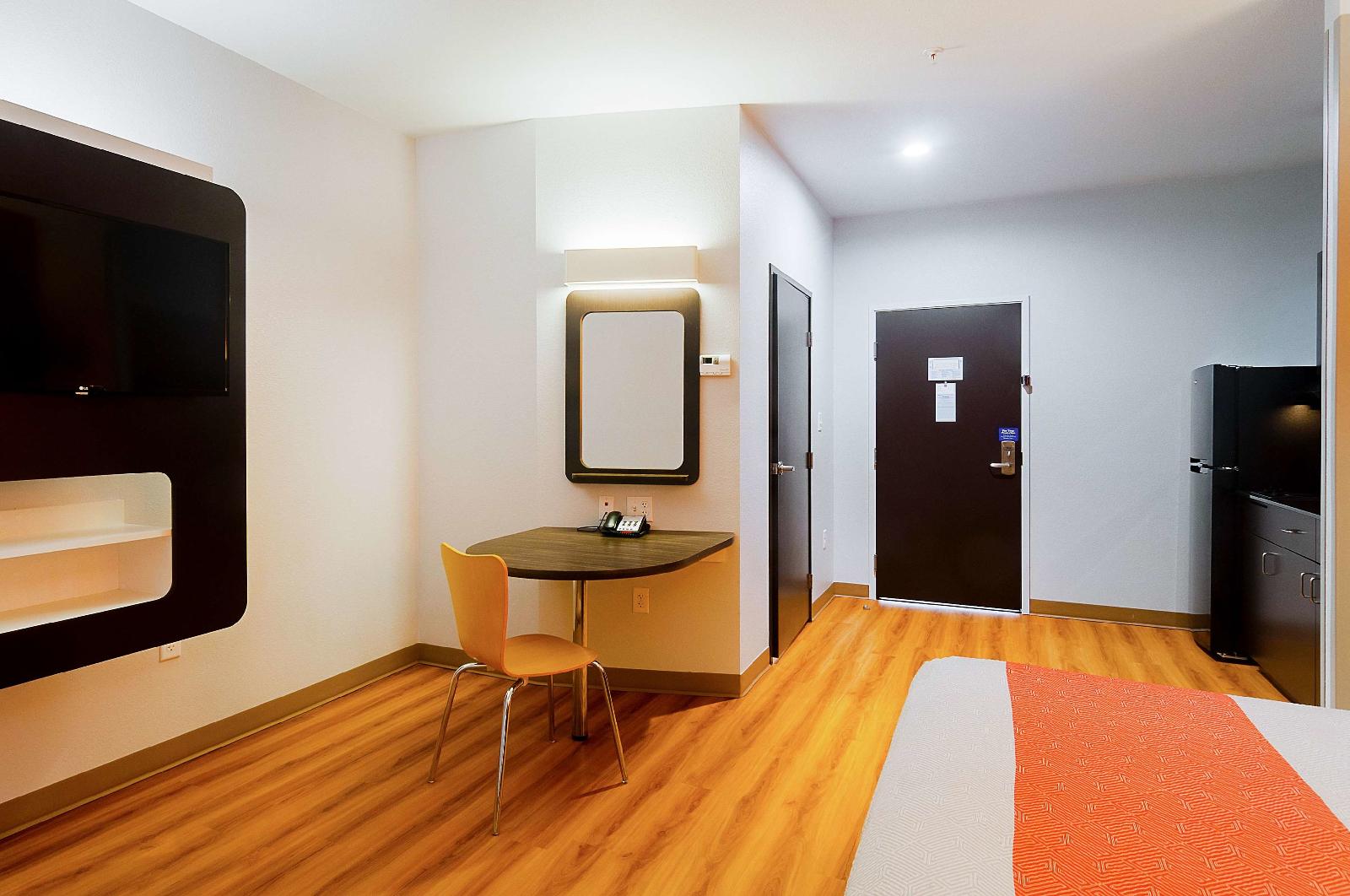 Motel 6 Midland