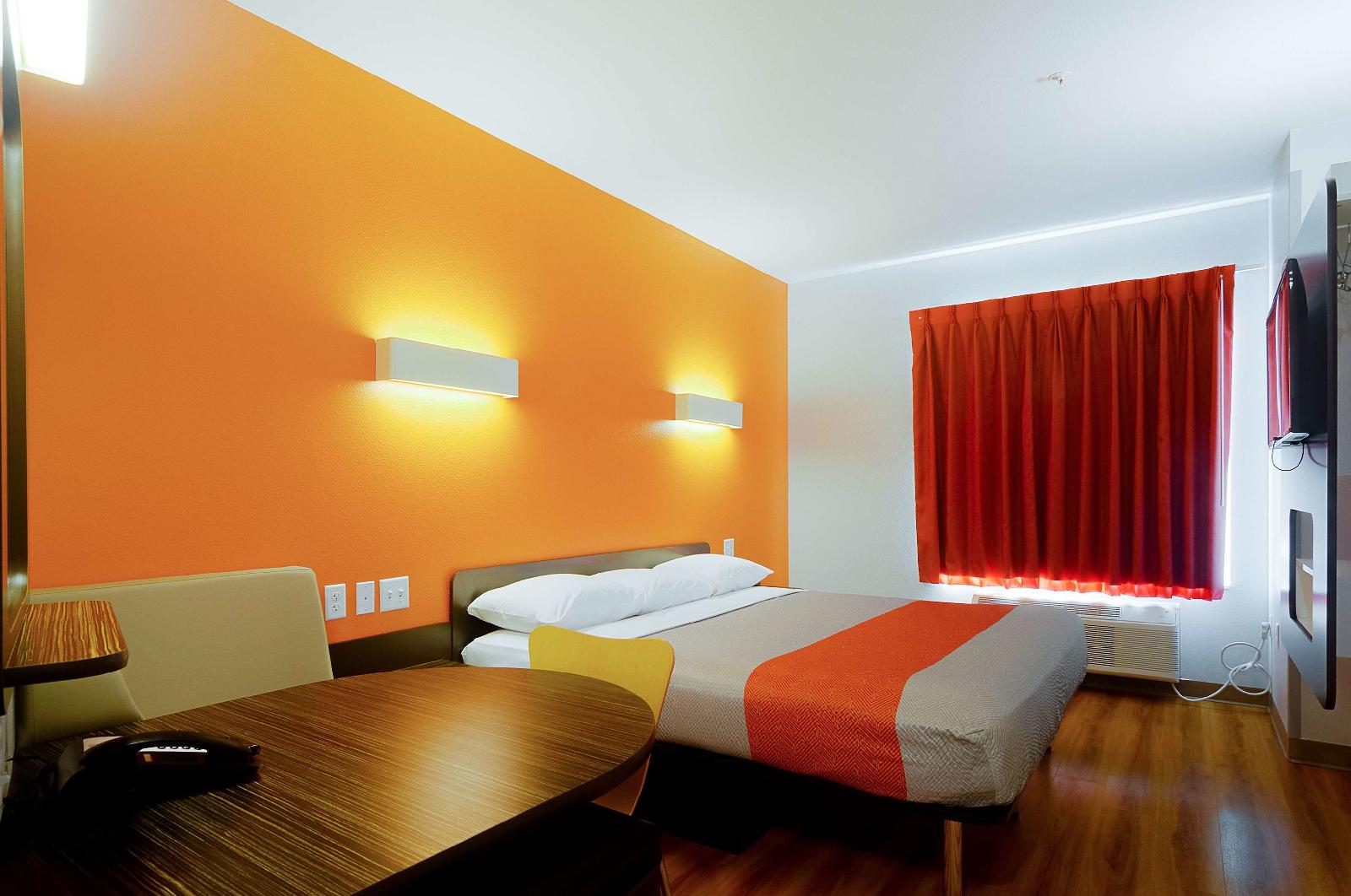 Motel 6 Midland