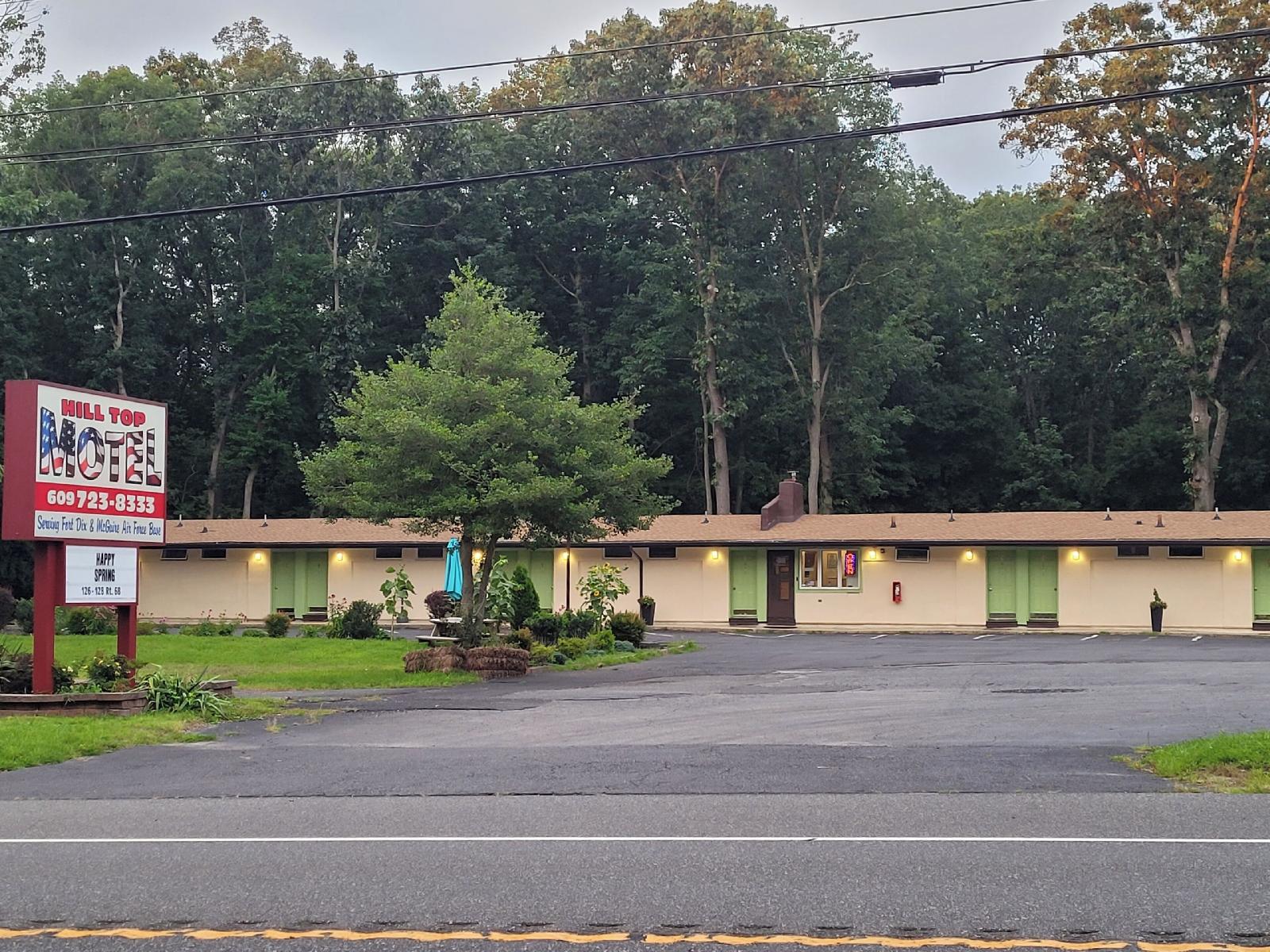 Hill Top Motel