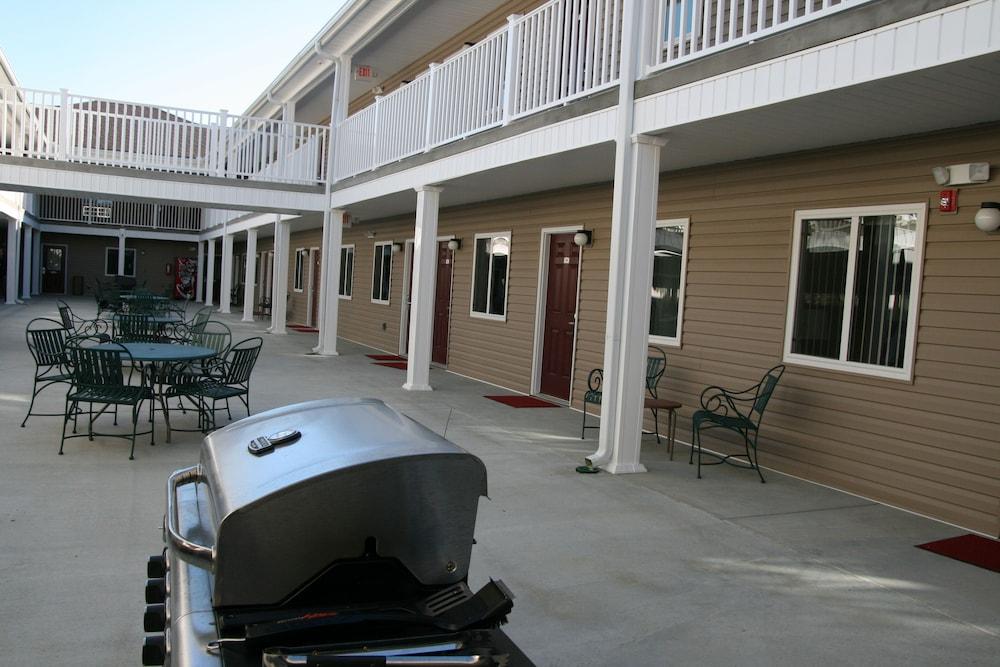 Affordable Suites Mooresville