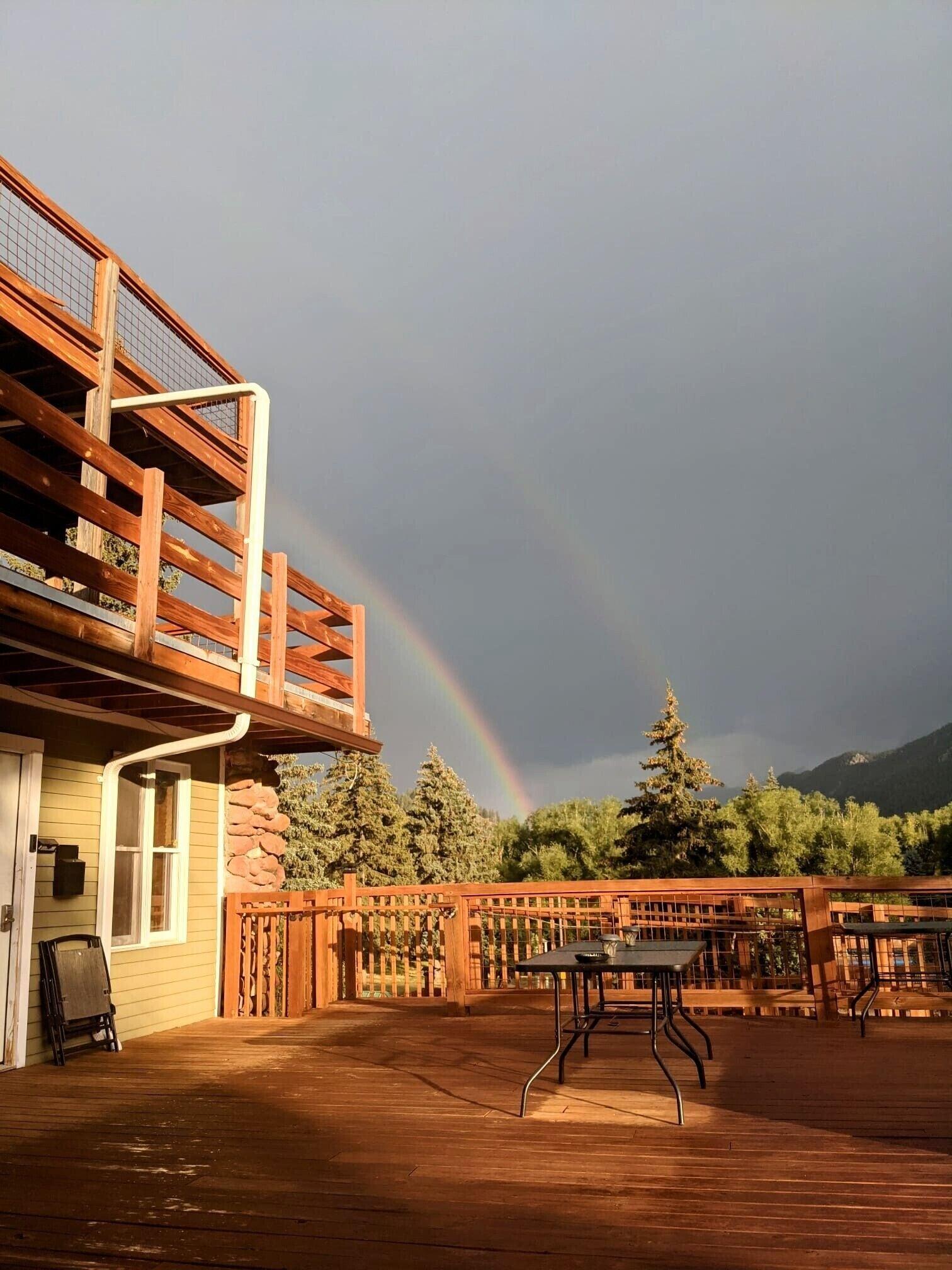 The Green Mountain Falls Lodge
