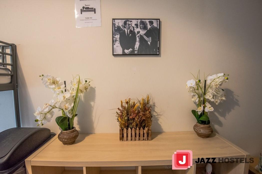 Jazz on Columbus Circle Hostel