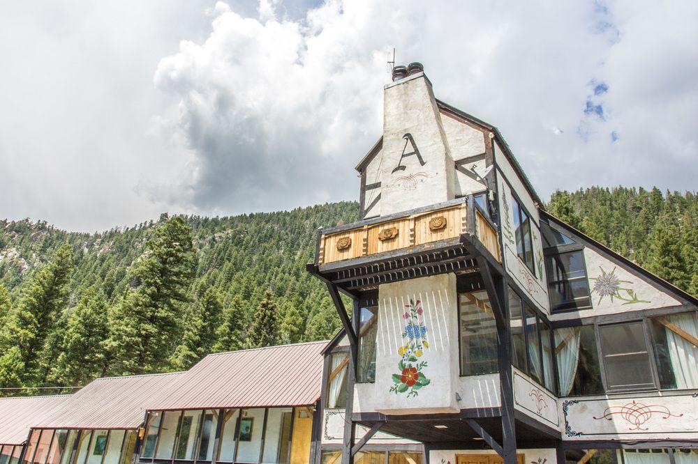 The Austing Haus