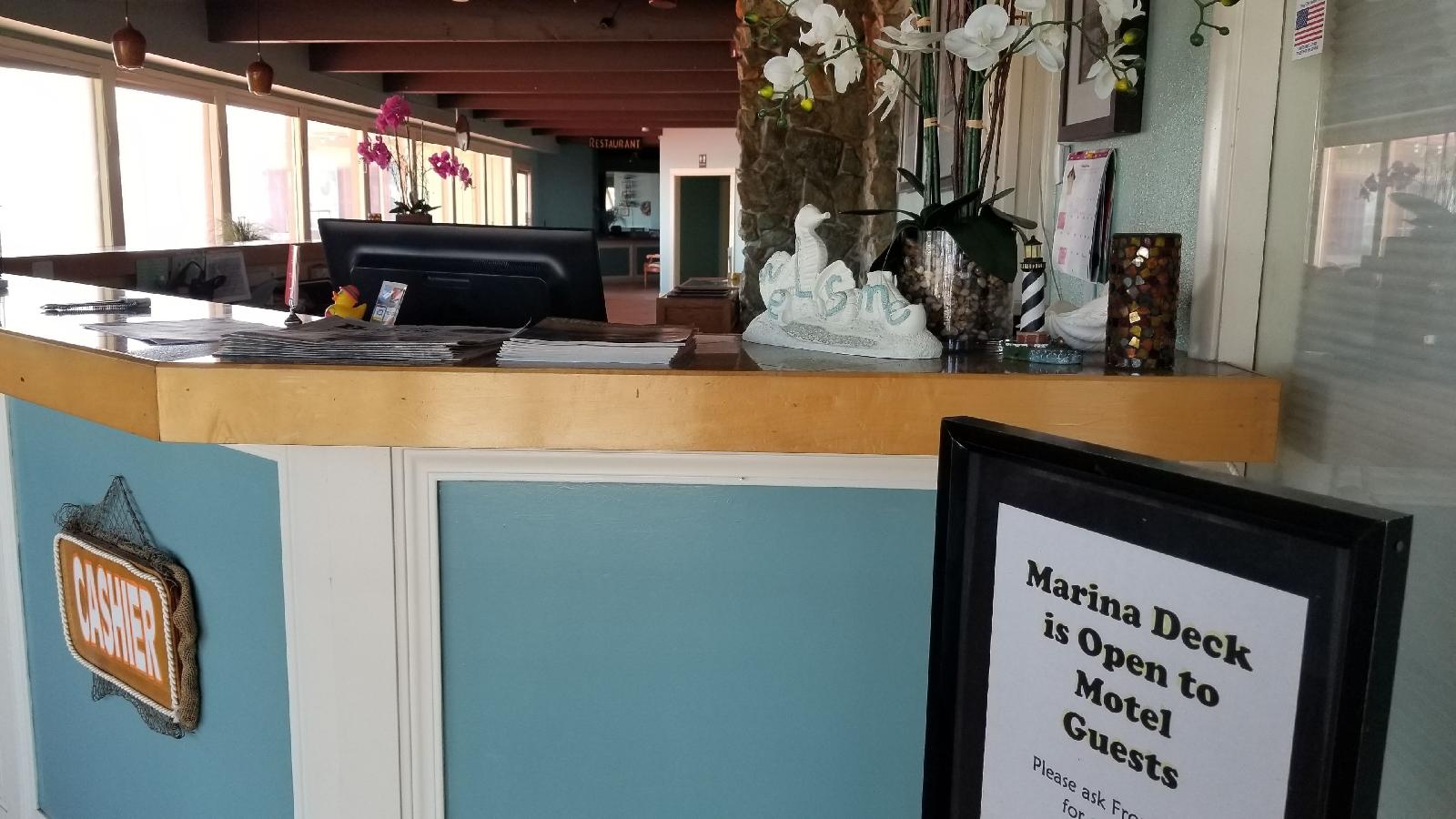 Islander Westport Motel