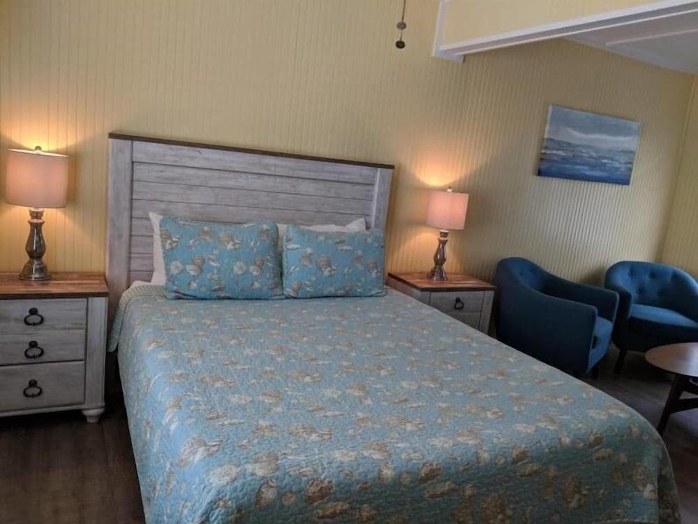 Seashell Village Resort
