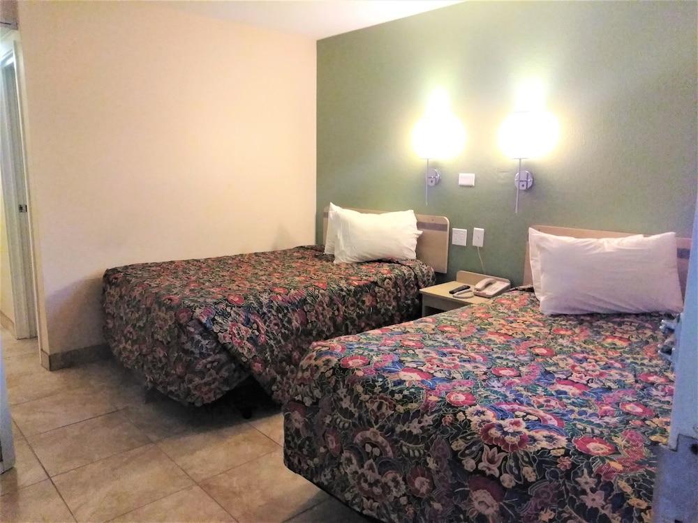 Red Carpet Inn Louisville North Jeffersonville