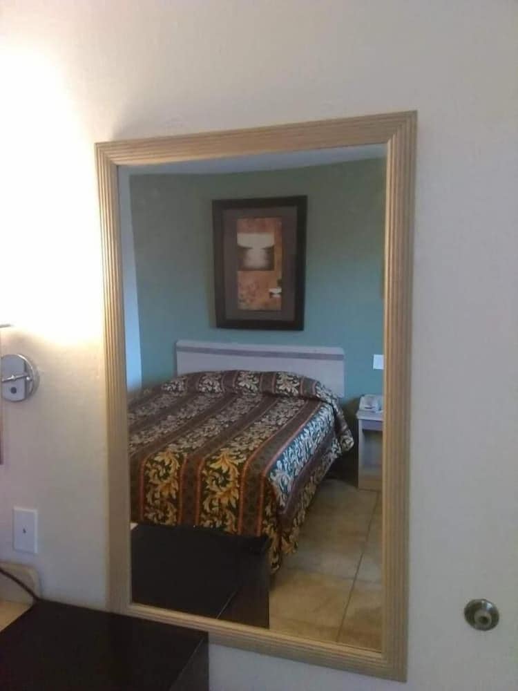 Red Carpet Inn Louisville North Jeffersonville
