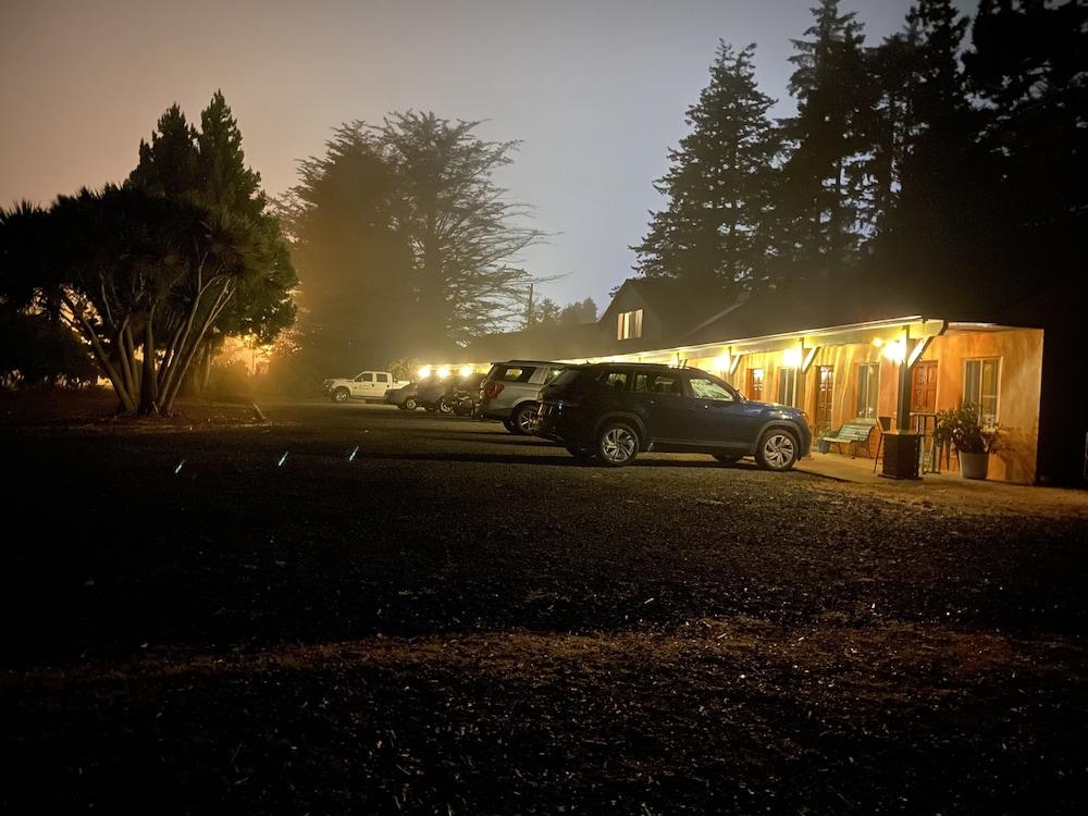 Bandon Wayside Motel & RV