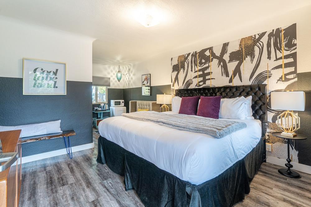 Bandon Wayside Motel & RV
