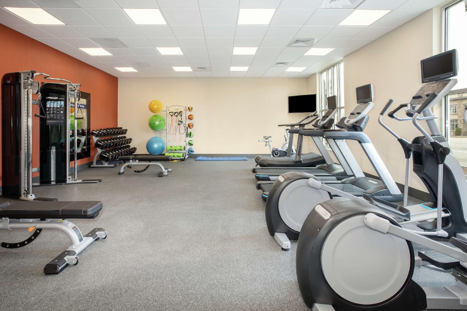 Hampton Inn & Suites Logan
