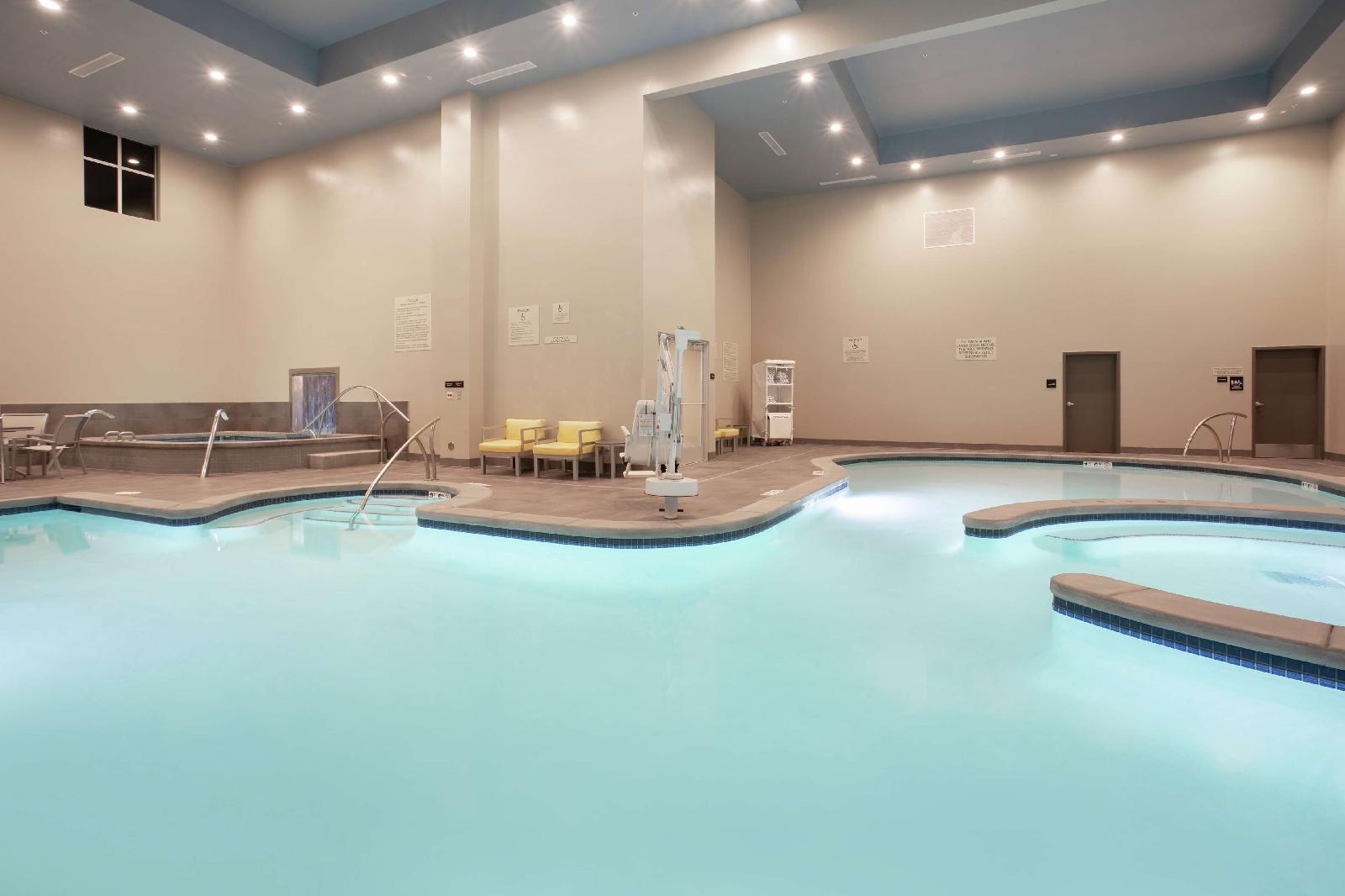 Hampton Inn & Suites Logan