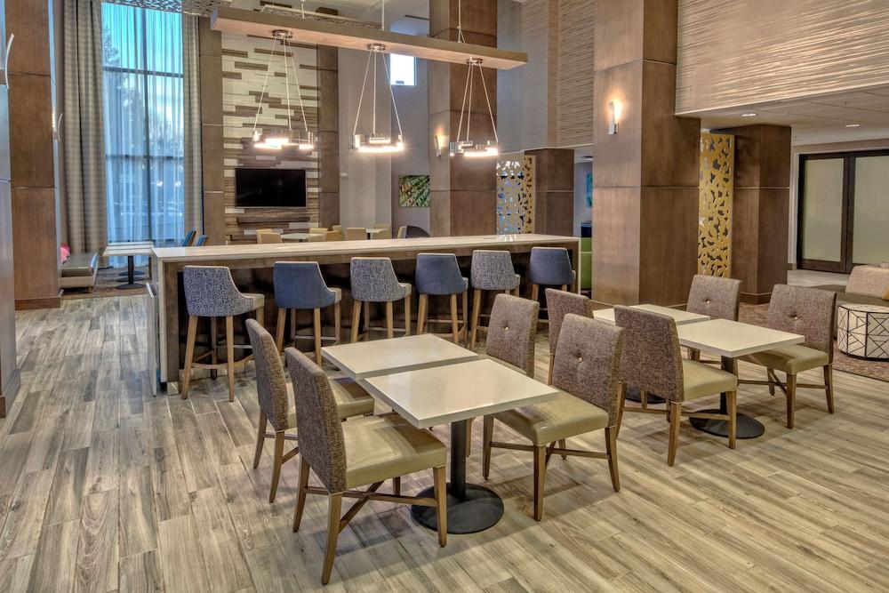 Hampton Inn & Suites San Jose Airport