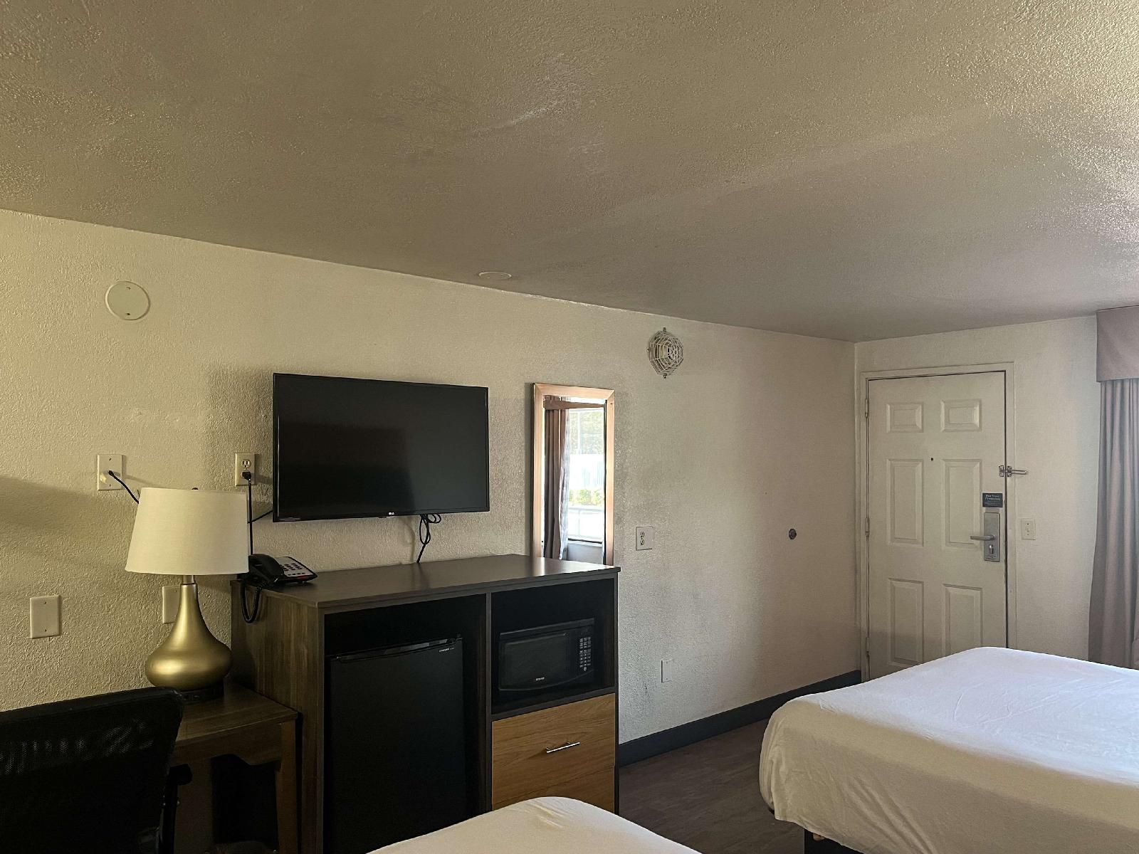 Motel 6 Cross Lanes