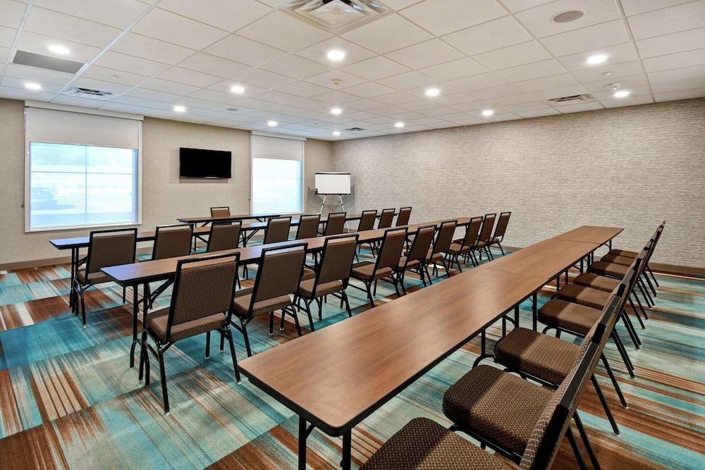 Home2 Suites By Hilton Lagrange