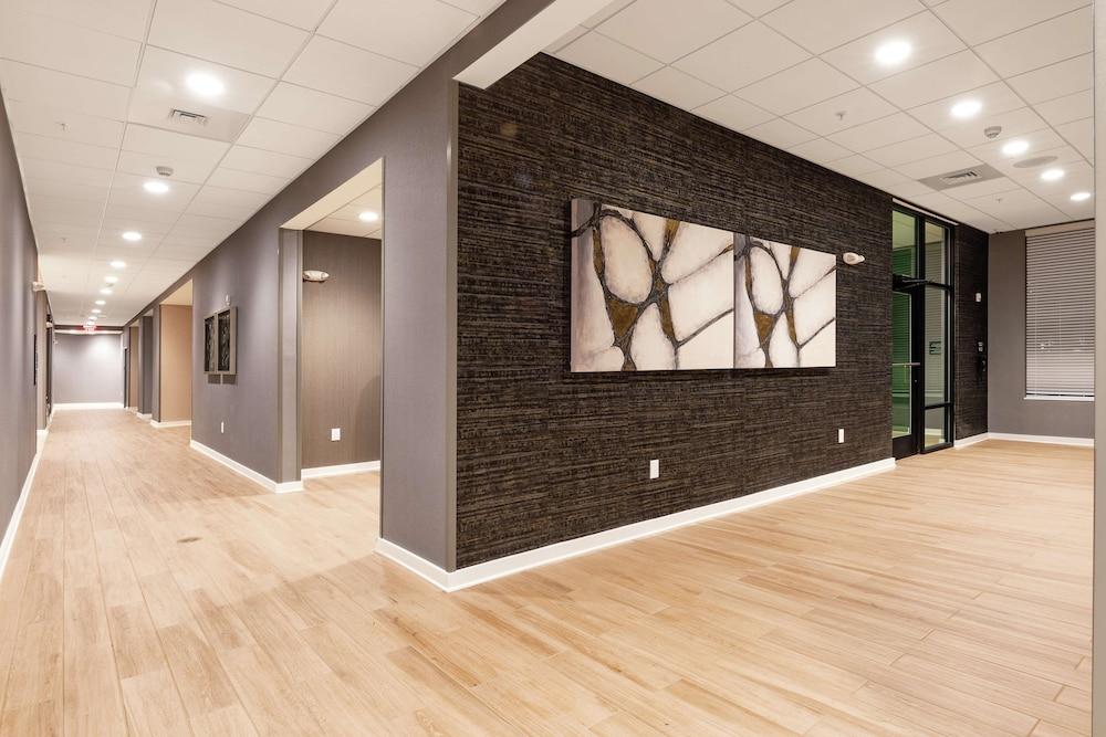 Hampton Inn & Suites Columbia Killian Road