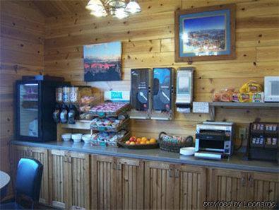 Bybee's Steppingstone Motel