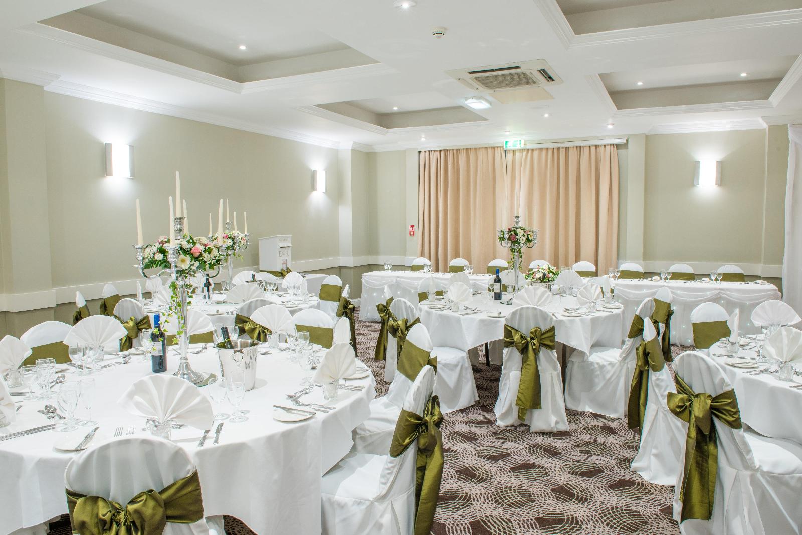 Holiday Inn Cardiff - North M4, Jct.32