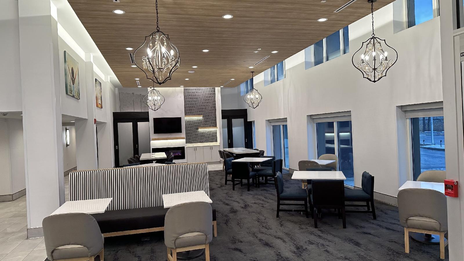 La Quinta Inn & Suites by Wyndham Chicago O'Hare-Rosemont