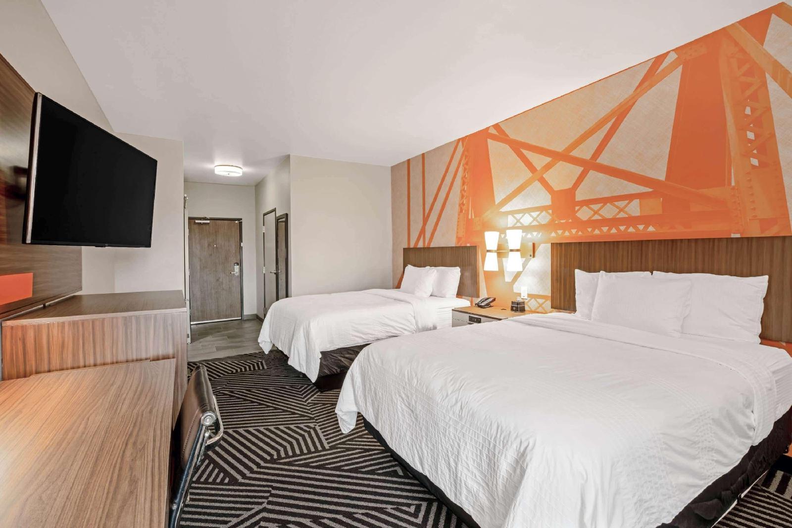 La Quinta Inn & Suites Waco Downtown Baylor
