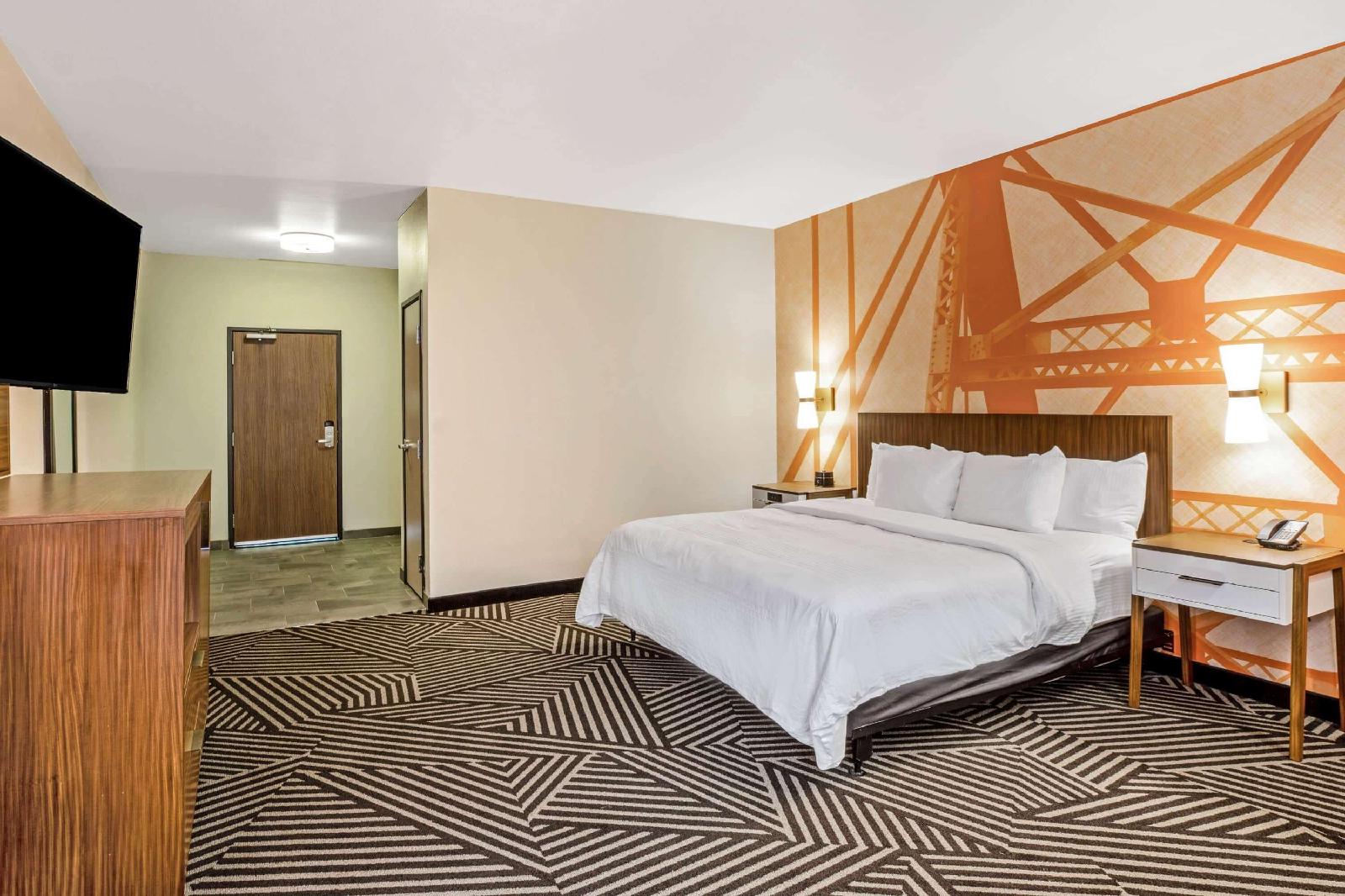 La Quinta Inn & Suites Waco Downtown Baylor